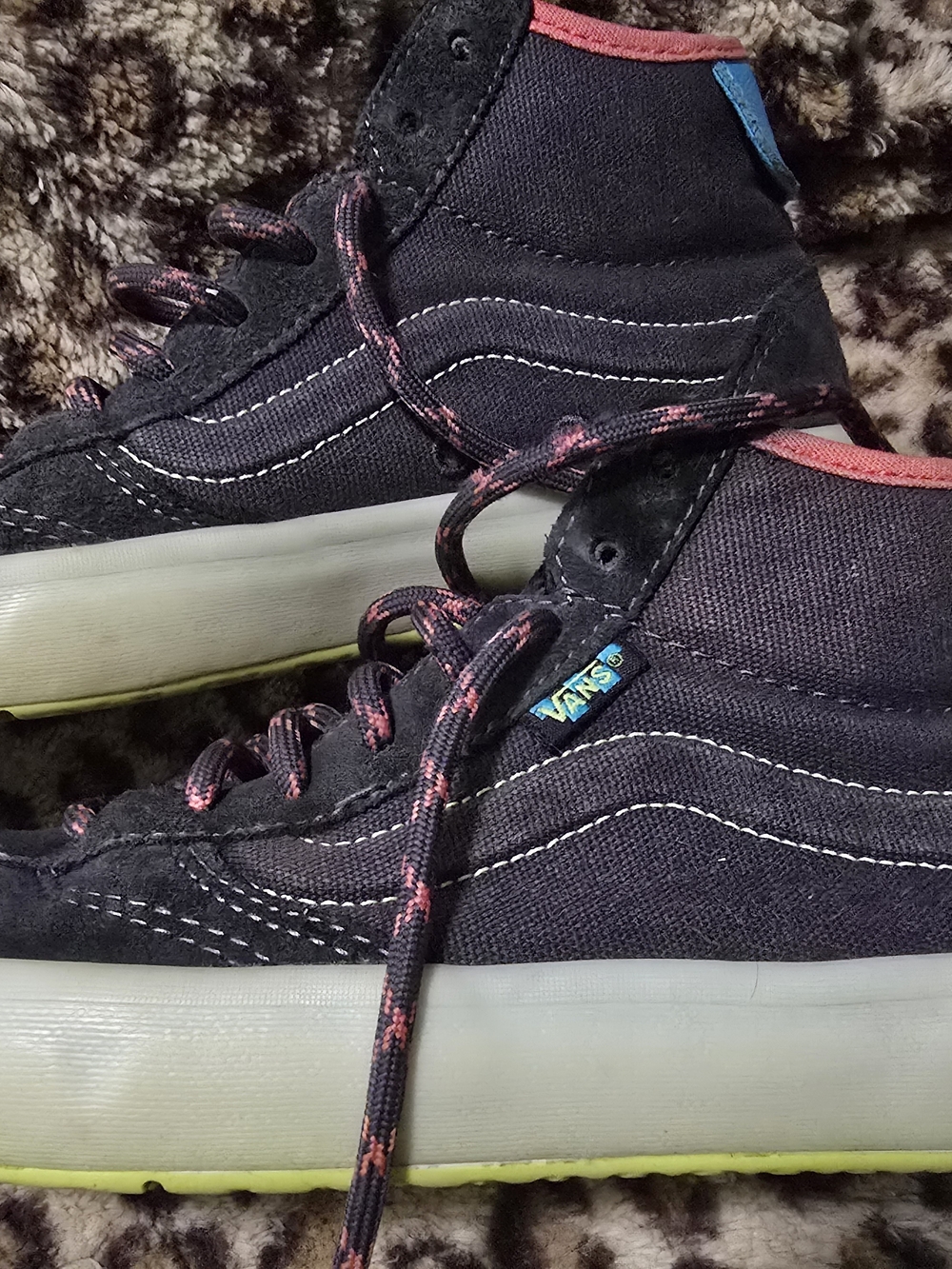 Vans Lizzie translucent Grey Skate Shoes